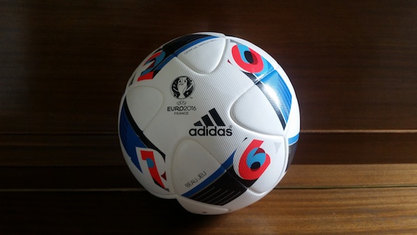 Beau Jeu : Ballon officiel Euro 2016