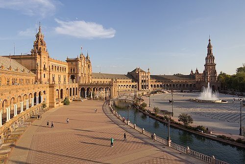 La Plaza de Espana, place centrale de Séville